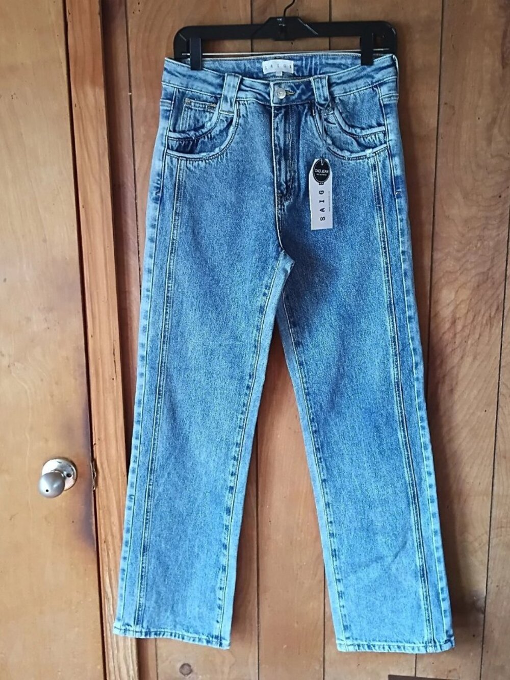 NWT SAIGE Dad Jeans Light Wash Straight Leg Rigid Stretch Women’s Size 11 (30W)